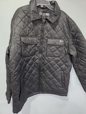 NWOT Fintech Men’s Black Light To Mid Weight Packable Quilted Jacket 4 Pockets X